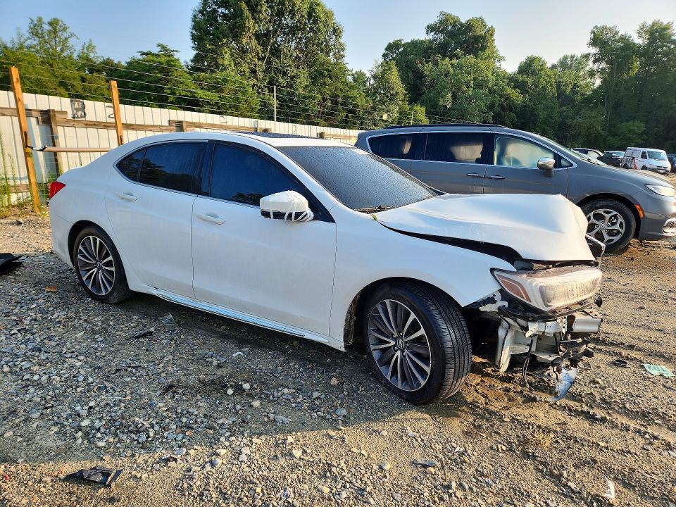 62161846 :رقم المزاد ، 19UUB3F71JA003116 vin ، 2018 Acura Tlx مزاد بيع