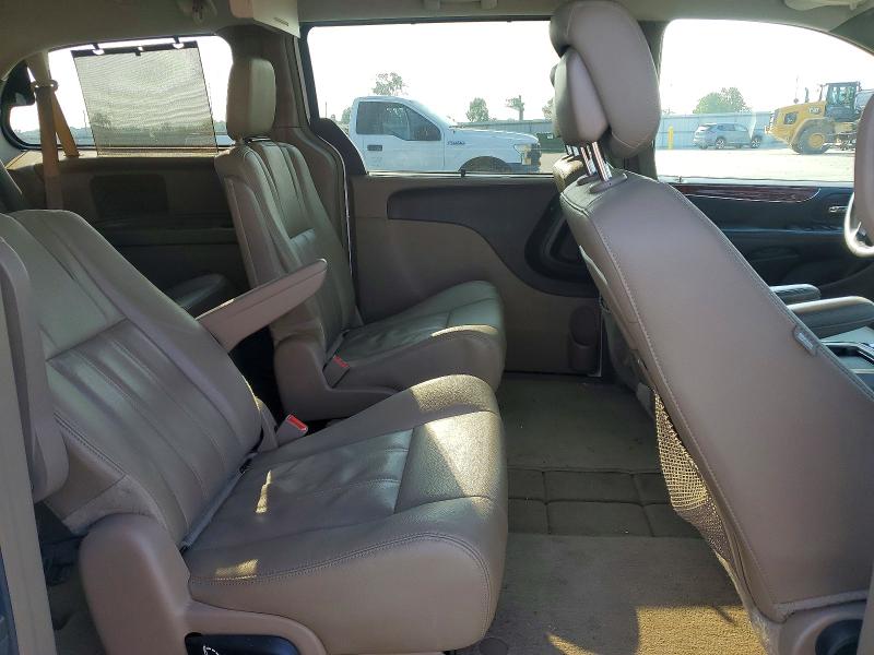 2016 Chrysler Town & Country მანქანა იყიდება აუქციონზე, vin: 2C4RC1BGXGR238680, აუქციონის ნომერი: 61488626
