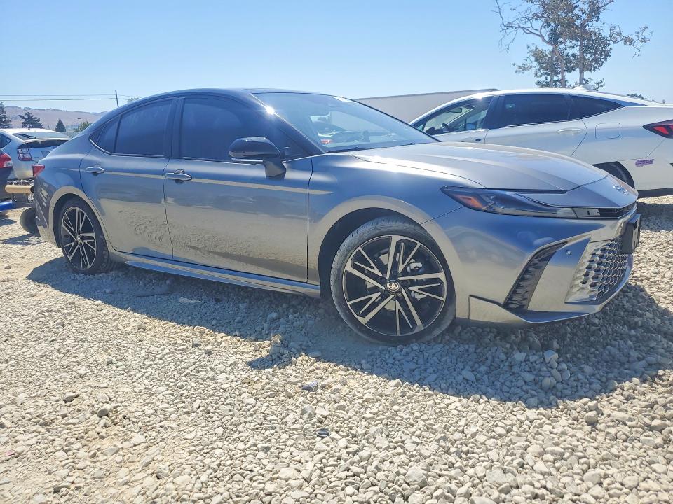 2026 Toyota Camry მანქანა იყიდება აუქციონზე, vin: 4T1DAACKXTU322672, აუქციონის ნომერი: 61130026