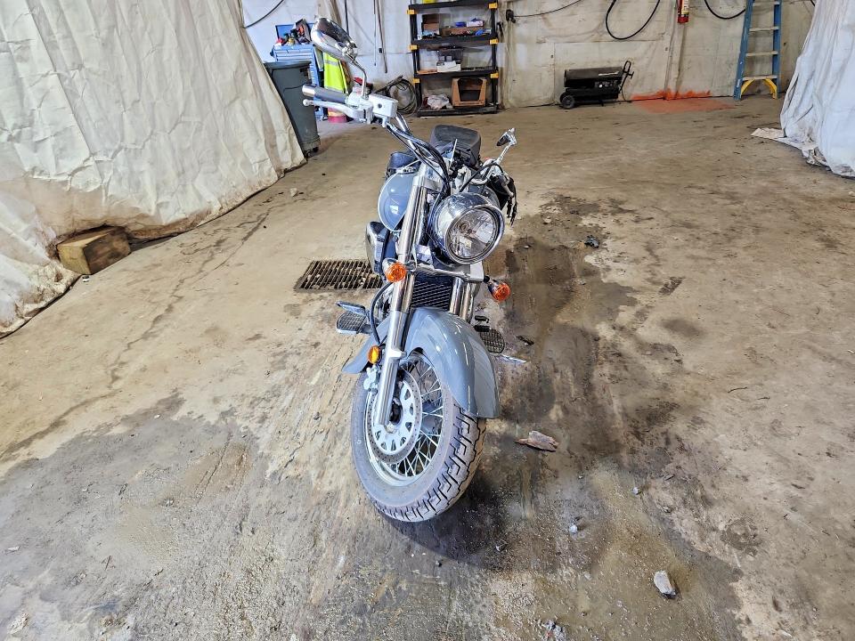 61304666 :رقم المزاد ، JS1VS55A6S7100168 vin ، 2025 Suzuki Vl800 مزاد بيع