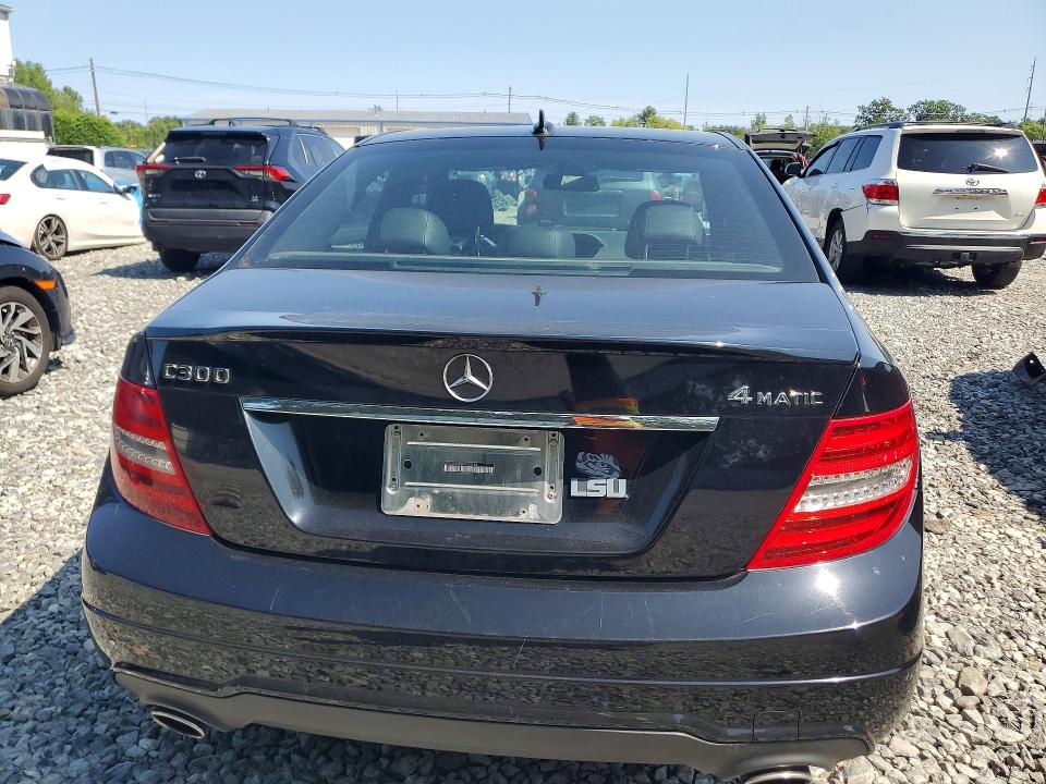 62245076 :رقم المزاد ، WDDGF8AB9ER320938 vin ، 2014 Mercedes-benz C مزاد بيع