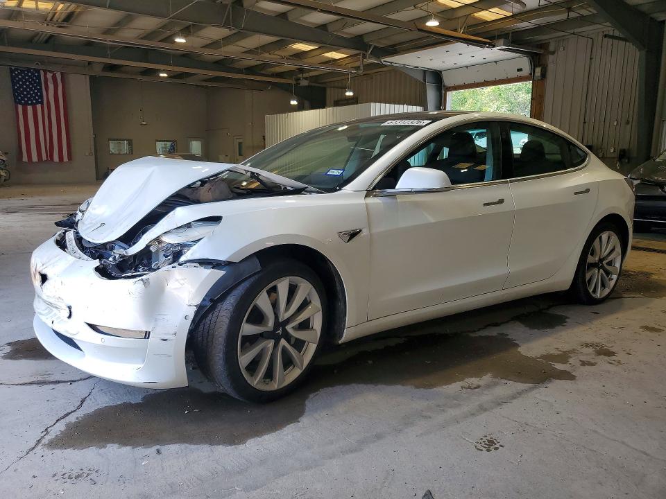61312326 :رقم المزاد ، 5YJ3E1EAXLF590915 vin ، 2020 Tesla Model 3 مزاد بيع