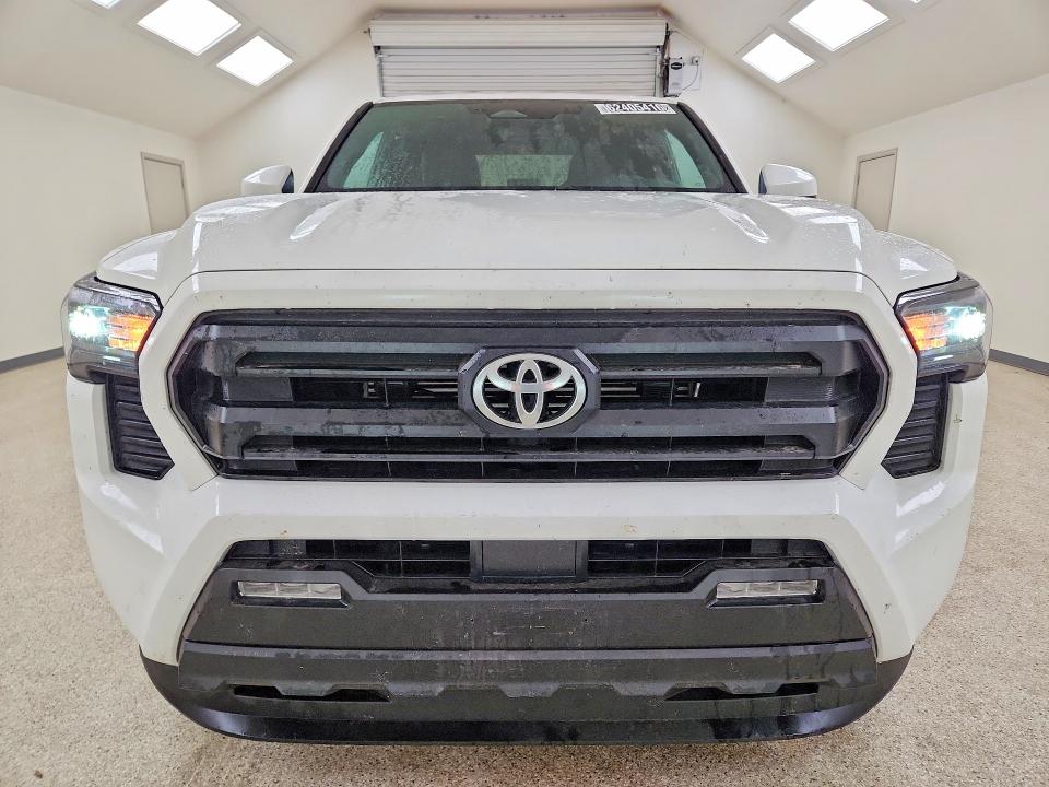 2026 Toyota Tacoma მანქანა იყიდება აუქციონზე, vin: 3TMLB5JNXTM245386, აუქციონის ნომერი: 62405416
