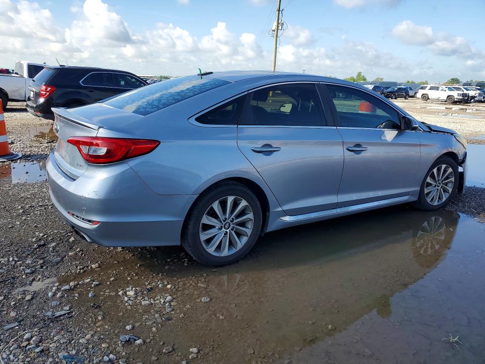60229546 :رقم المزاد ، 5NPE34AF2FH125682 vin ، 2015 Hyundai Sonata مزاد بيع