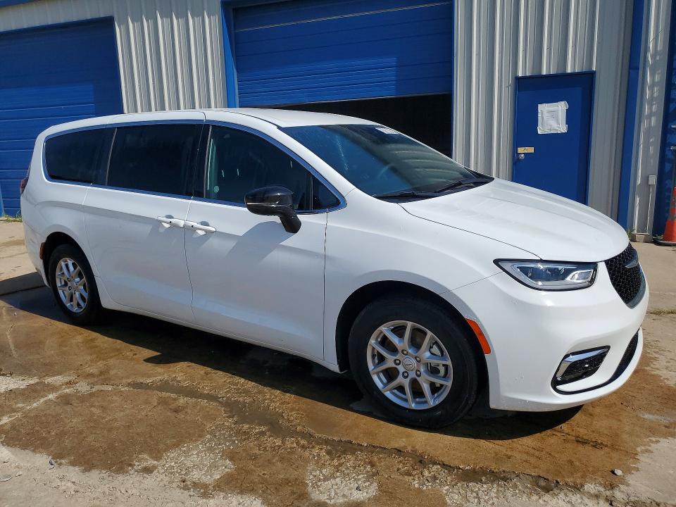 Aukcja sprzedaży 2026 Chrysler Pacifica, vin: 2C4RC1BGXTR160833, numer aukcji: 62696016