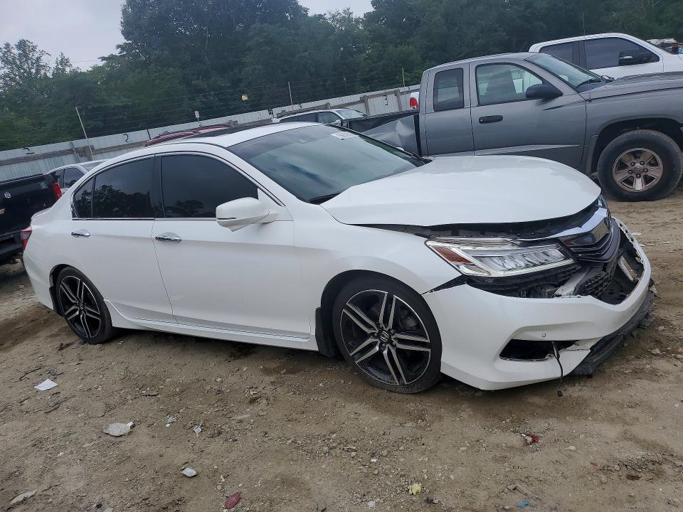 Продаж на аукціоні авто 2017 Honda Accord, vin: 1HGCR3F93HA031390, номер лоту: 59836516