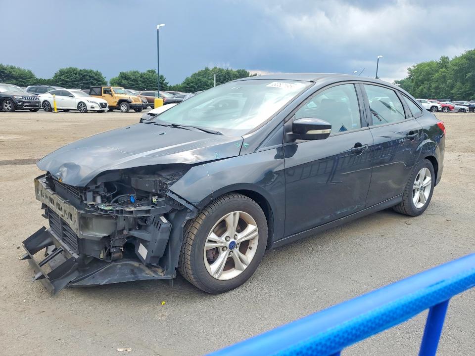 62821956 :رقم المزاد ، 1FADP3F24EL428298 vin ، 2014 Ford Focus مزاد بيع