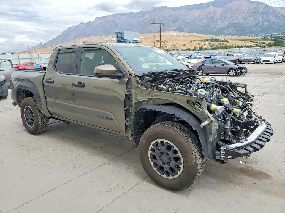 61778436 :رقم المزاد ، 3TMLB5JNXTM243962 vin ، 2026 Toyota Tacoma مزاد بيع
