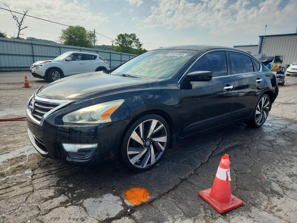 2015 Nissan Altima მანქანა იყიდება აუქციონზე, vin: 1N4AL3AP0FC418600, აუქციონის ნომერი: 62831366