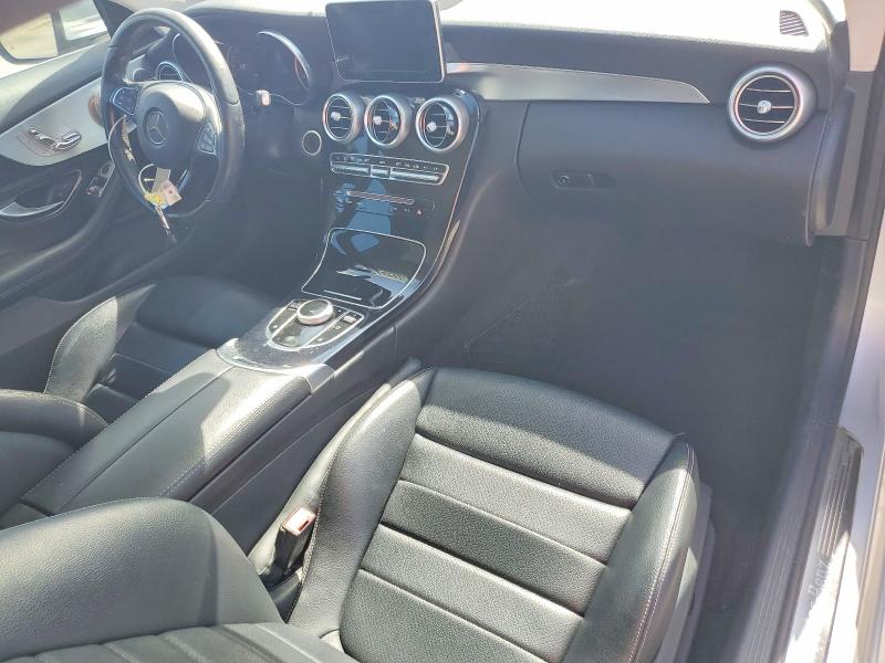 60950016 :رقم المزاد ، WDDWJ4JB6HF328505 vin ، 2017 Mercedes-benz C مزاد بيع