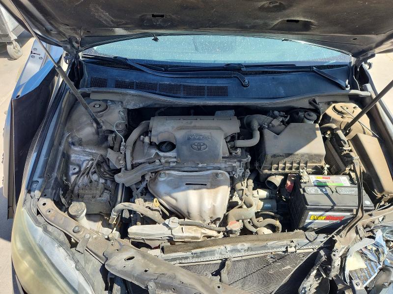 60280846 :رقم المزاد ، 4T1BF1FK3GU217319 vin ، 2016 Toyota Camry مزاد بيع