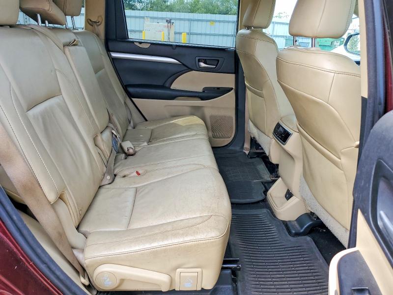 2015 Toyota Highlander მანქანა იყიდება აუქციონზე, vin: 5TDJKRFH6FS209023, აუქციონის ნომერი: 61528676