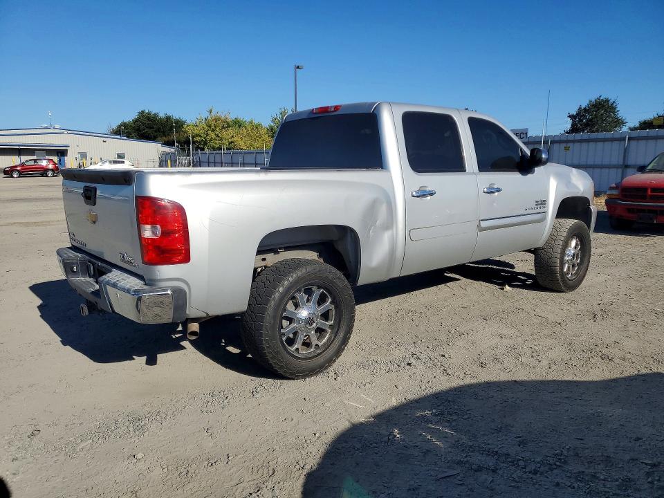 Продаж на аукціоні авто 2011 Chevrolet Silverado, vin: 3GCPCSE01BG400514, номер лоту: 61185676