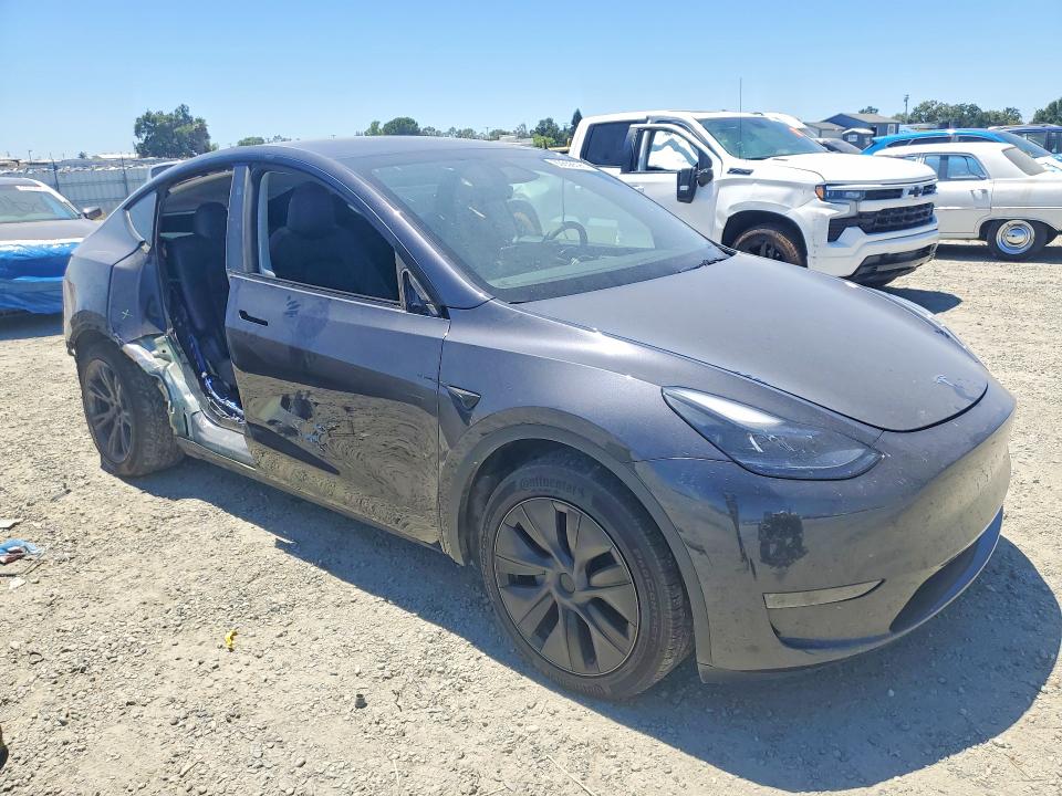 60656596 :رقم المزاد ، 7SAYGDED9RF118244 vin ، 2024 Tesla Model Y مزاد بيع