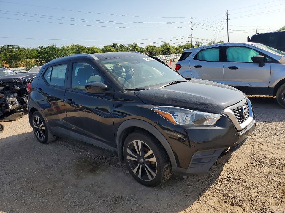61614726 :رقم المزاد ، 3N1CP5CU3KL542027 vin ، 2019 Nissan Kicks مزاد بيع