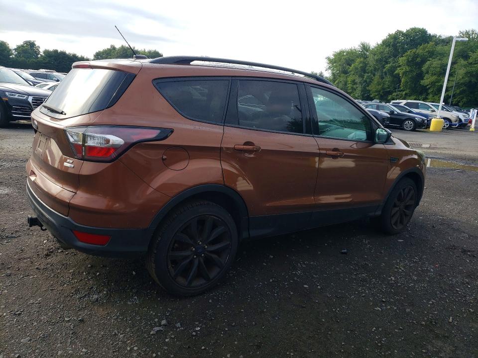 Aukcja sprzedaży 2017 Ford Escape, vin: 1FMCU9G9XHUB48182, numer aukcji: 61953356