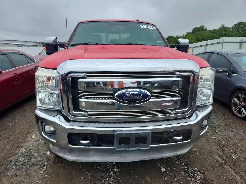 63231766 :رقم المزاد ، 1FT8W3BT3BEB85418 vin ، 2011 Ford F350 مزاد بيع