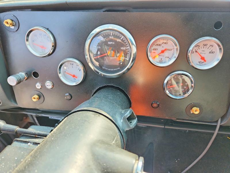 61700786 :رقم المزاد ، 1GNCS18R4J0132185 vin ، 1988 Chevrolet Blazer مزاد بيع
