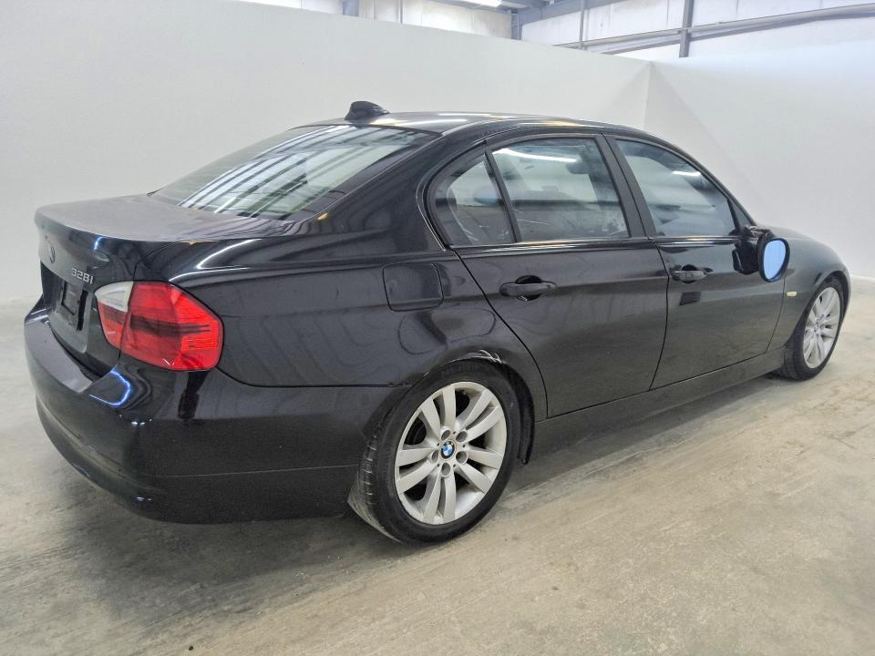 2007 Bmw 328 მანქანა იყიდება აუქციონზე, vin: WBAVA33587KX71071, აუქციონის ნომერი: 62301336