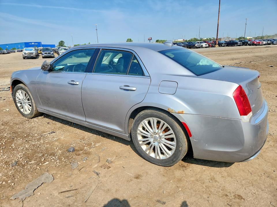 Auction sale of the 2015 Chrysler 300, vin: 2C3CCARG4FH760693, lot number: 63390376