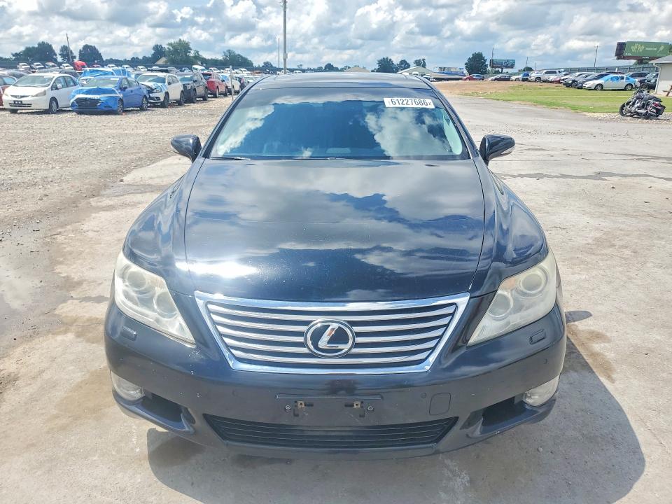 61227686 :رقم المزاد ، JTHCL5EF3B5009889 vin ، 2011 Lexus Ls مزاد بيع
