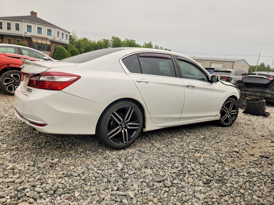 61059576 :رقم المزاد ، 1HGCR2F12HA072890 vin ، 2017 Honda Accord مزاد بيع