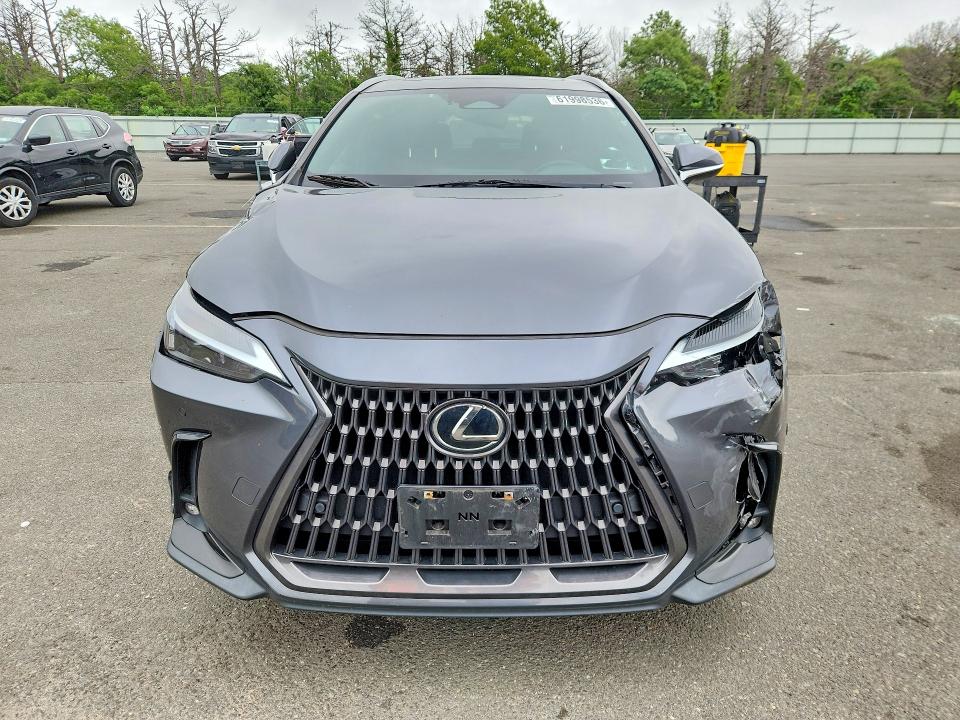 61998536 :رقم المزاد ، 2T2GGCEZ3RC041062 vin ، 2024 Lexus Nx مزاد بيع