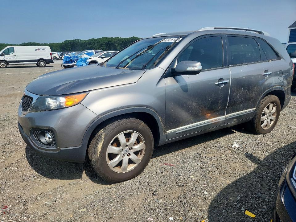 Продажа на аукционе авто 2013 Kia Sorento, vin: 5XYKT3A6XDG416772, номер лота: 61016186