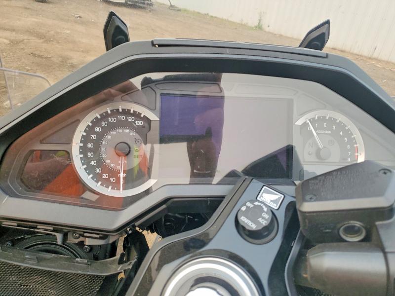 61232596 :رقم المزاد ، JH2SC790XRK600111 vin ، 2024 Honda Gl1800 مزاد بيع