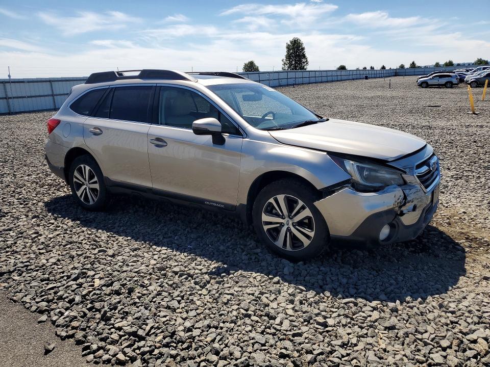 Продажа на аукционе авто 2018 Subaru Outback, vin: 4S4BSENC2J3220111, номер лота: 60858116
