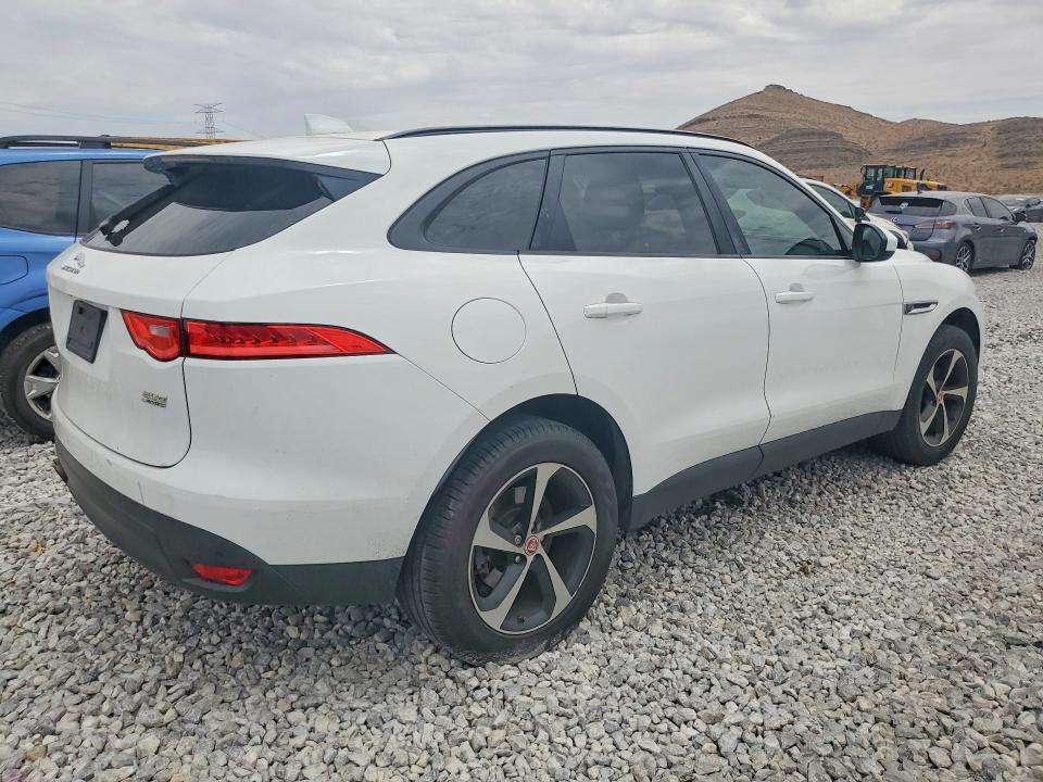Aukcja sprzedaży 2017 Jaguar F-pace, vin: SADCJ2BN5HA494770, numer aukcji: 60824696