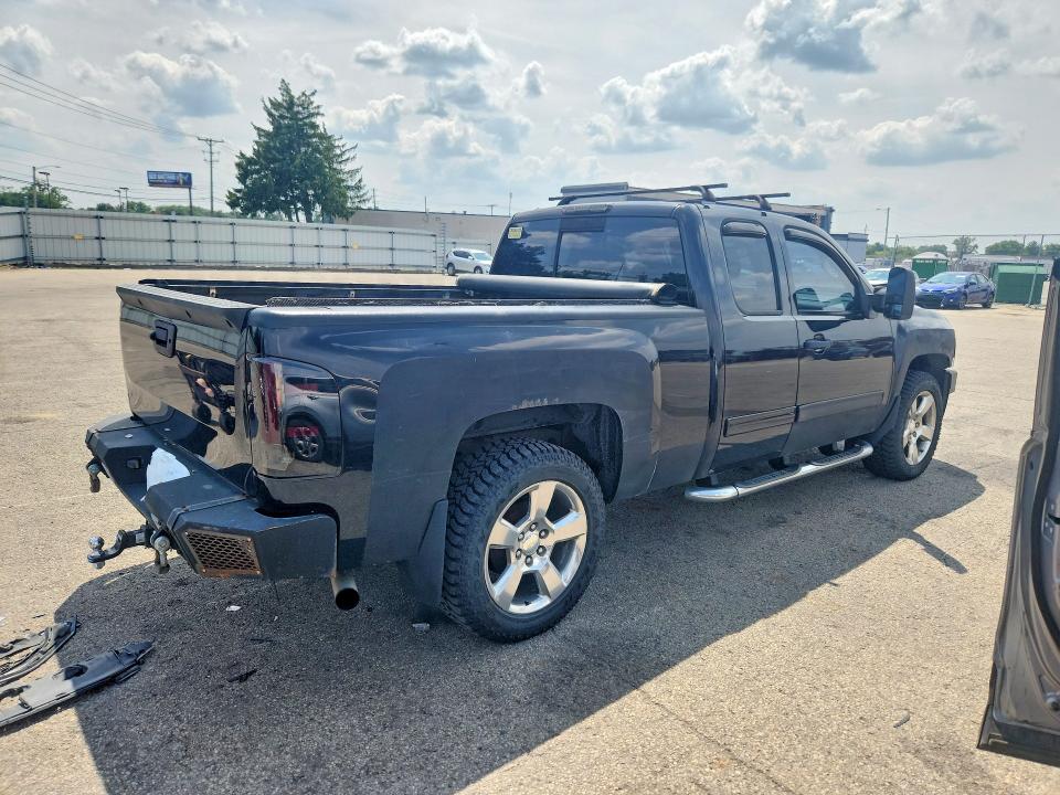 Продажа на аукционе авто 2010 Chevrolet Silverado, vin: 1GCSKSE33AZ156659, номер лота: 63130686