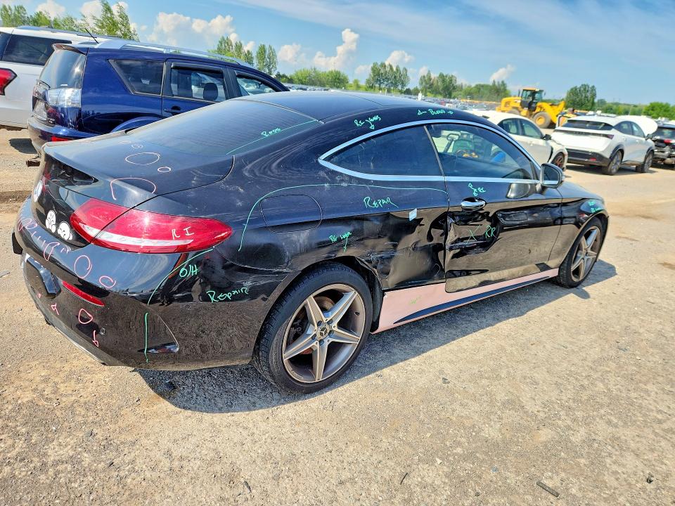57881836 :رقم المزاد ، WDDWJ4KB9JF630150 vin ، 2018 Mercedes-benz C مزاد بيع