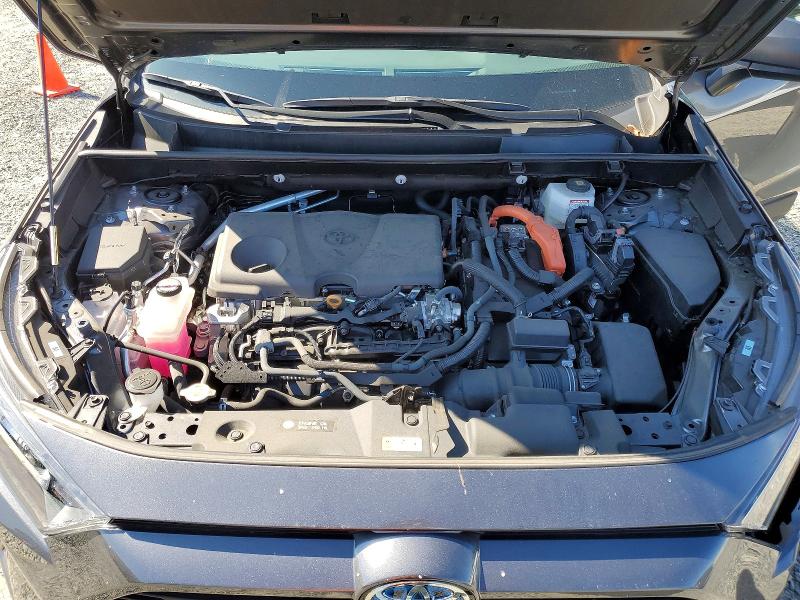 61083286 :رقم المزاد ، 4T3LWRFV7NU067832 vin ، 2022 Toyota Rav4 مزاد بيع