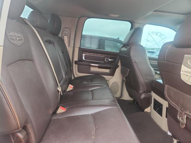 61877586 :رقم المزاد ، 3C63RRNL8HG743711 vin ، 2017 Ram 3500 مزاد بيع