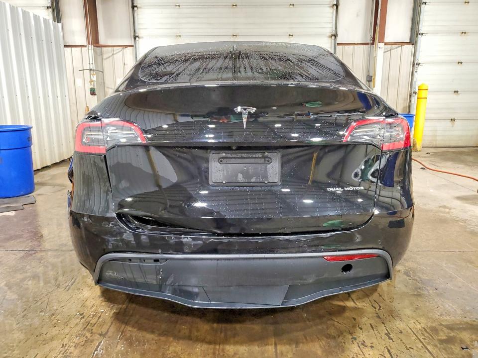 Продажа на аукционе авто 2021 Tesla Model Y, vin: 5YJYGDEE6MF080101, номер лота: 61850346