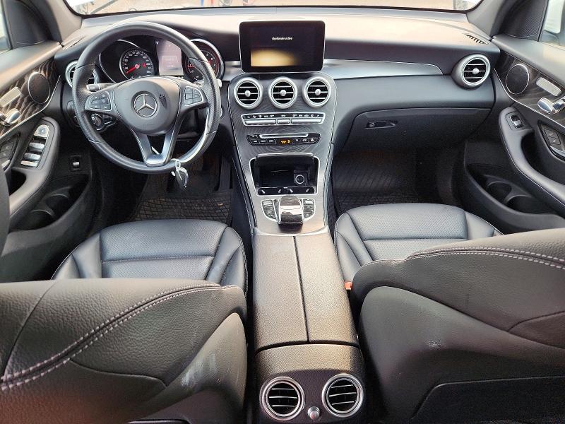 62631676 :رقم المزاد ، WDC0G4KB3JV041111 vin ، 2018 Mercedes-benz Glc مزاد بيع