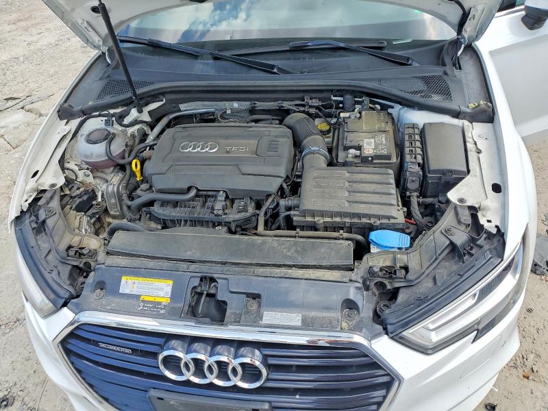 Продажа на аукционе авто 2019 Audi A3, vin: WAUYELFF0K1030157, номер лота: 85621475