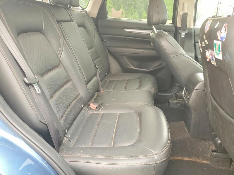 2022 Mazda Cx-5 მანქანა იყიდება აუქციონზე, vin: JM3KFBCM8N1593536, აუქციონის ნომერი: 60757336