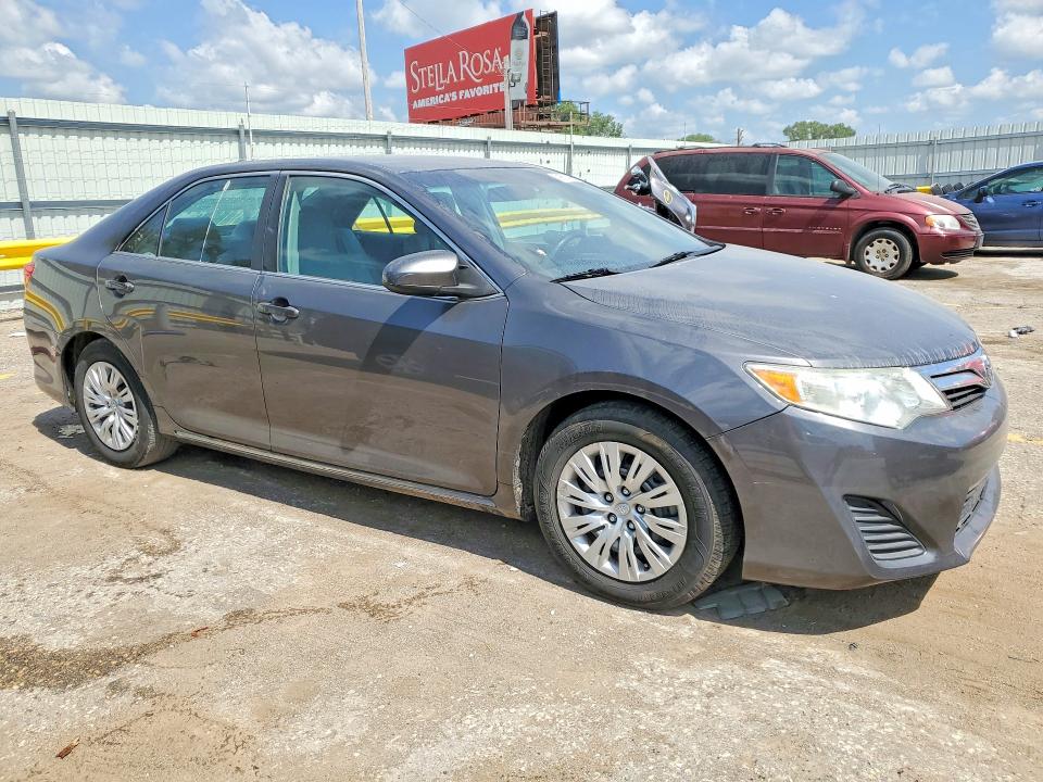 2013 Toyota Camry მანქანა იყიდება აუქციონზე, vin: 4T4BF1FKXDR306970, აუქციონის ნომერი: 59651396