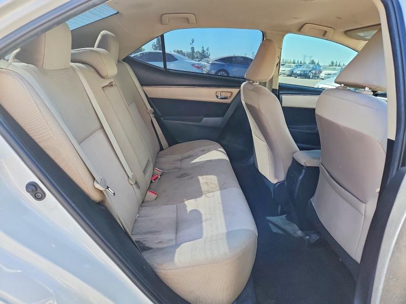 59725286 :رقم المزاد ، 5YFBPRHE8FP183543 vin ، 2015 Toyota Corolla مزاد بيع
