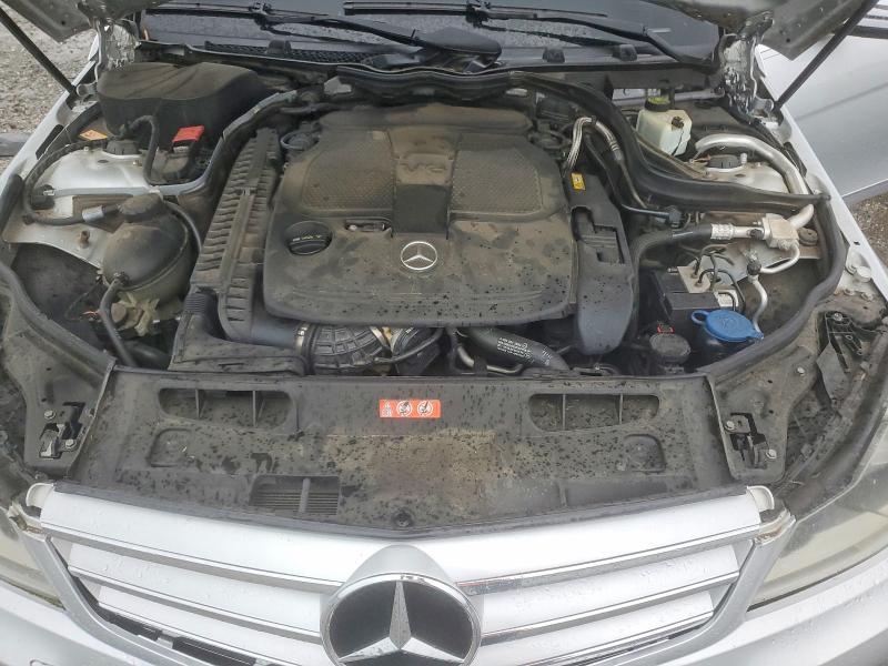 61818216 :رقم المزاد ، WDDGF8AB2DR256563 vin ، 2013 Mercedes-benz C مزاد بيع