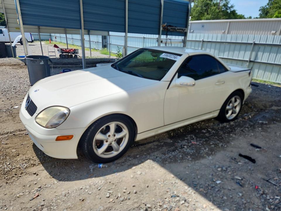 59600256 :رقم المزاد ، WDBKK65F84F300485 vin ، 2004 Mercedes-benz Slk مزاد بيع