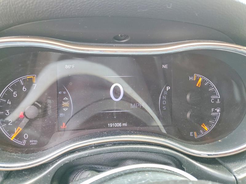 60676116 :رقم المزاد ، 1C4RJFAG4FC895695 vin ، 2015 Jeep Grand Cherokee مزاد بيع