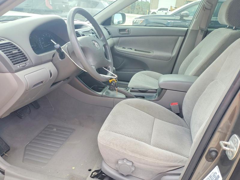 61494676 :رقم المزاد ، 4T1BE32K53U645617 vin ، 2003 Toyota Camry مزاد بيع