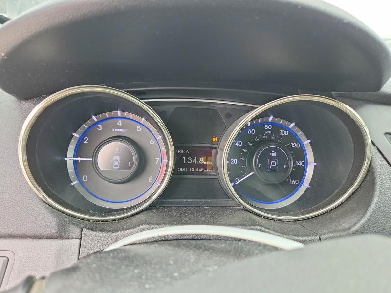 61365886 :رقم المزاد ، 5NPEB4AC3CH484558 vin ، 2012 Hyundai Sonata مزاد بيع