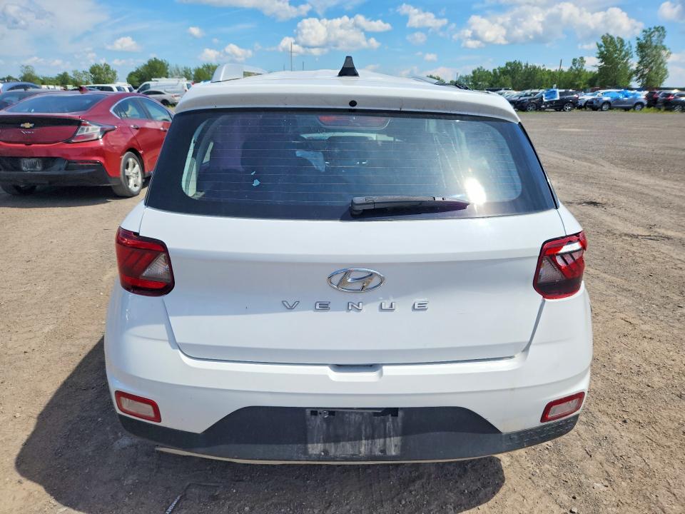 Продажа на аукционе авто 2022 Hyundai Venue, vin: KMHRC8A30NU176385, номер лота: 61918756