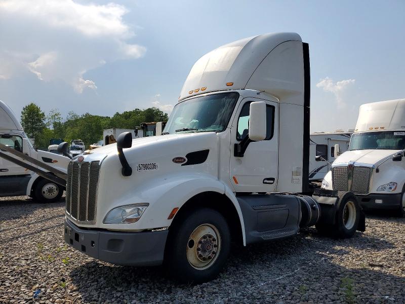 57900336 :رقم المزاد ، 1XPBA48X8KD622242 vin ، 2019 Peterbilt 579 مزاد بيع
