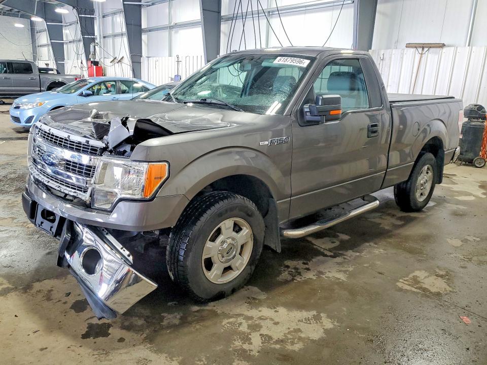 61879596 :رقم المزاد ، 1FTMF1CM3EFA38329 vin ، 2014 Ford F150 مزاد بيع