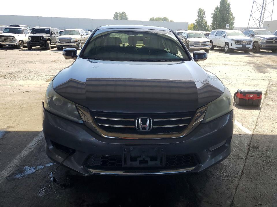 Продажа на аукционе авто 2013 Honda Accord, vin: 1HGCR2F89DA027131, номер лота: 59229656